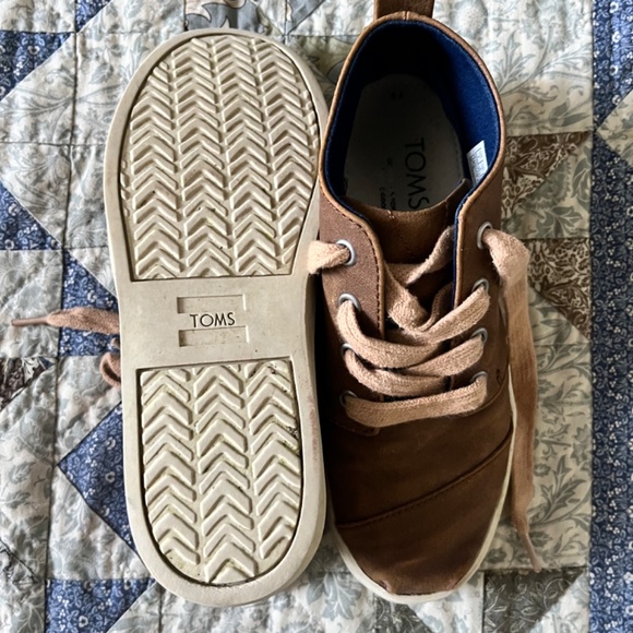 Toms brown sneaker boot - Picture 3 of 3